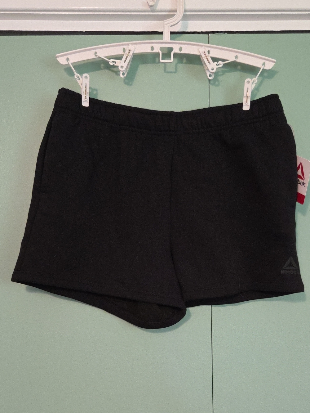 Nwt Reebok Women’s Black Athletic Sweat Shorts Size Large